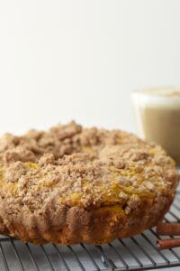 pumpkin spice coffee cake