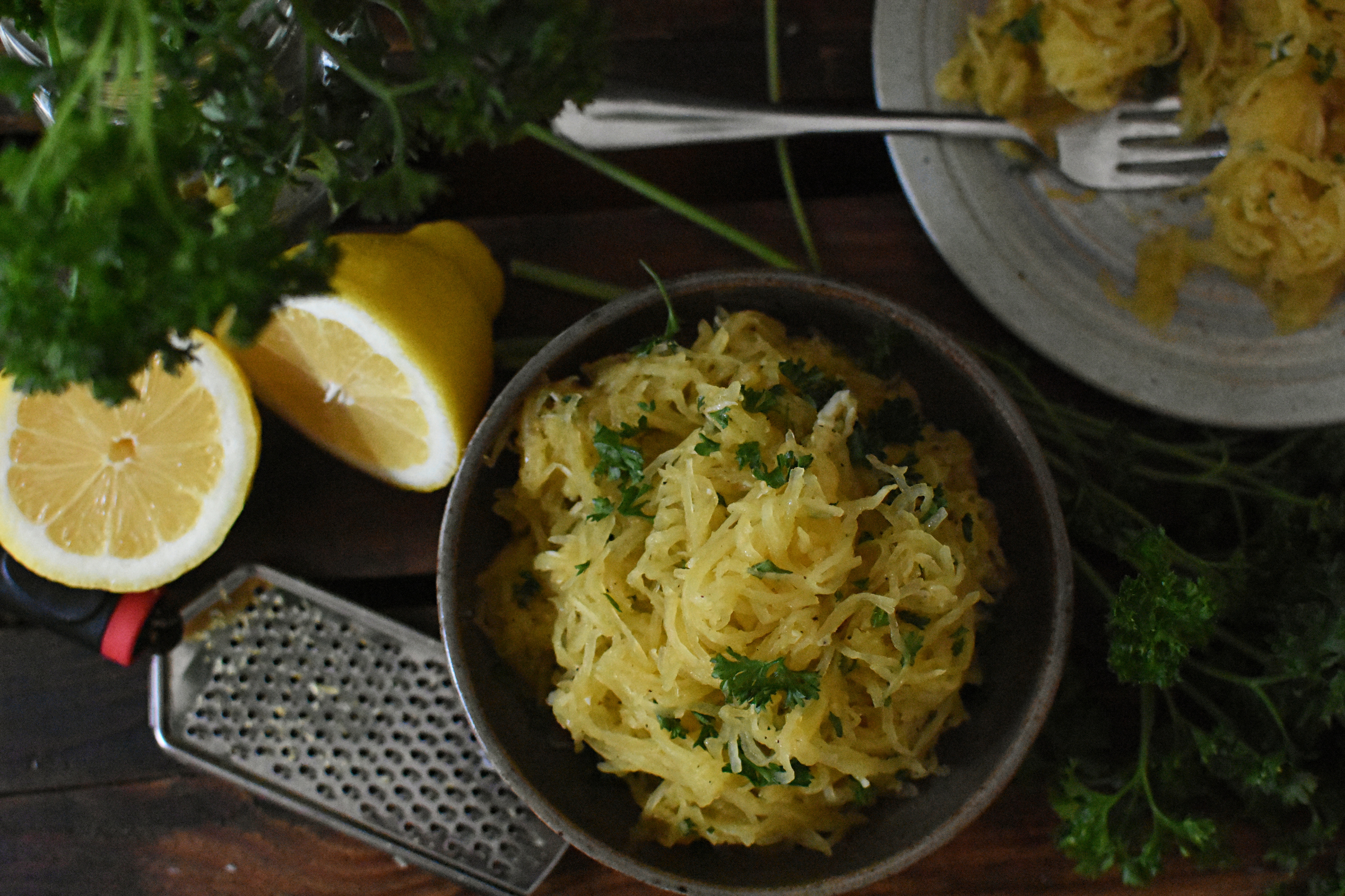 Lemon Garlic Butter Spaghetti Squash