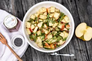 Apple salad with poppyseed vinaigrette 