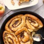 apple cinnamon rolls