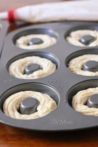 making baked donuts