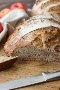 apple artisan bread