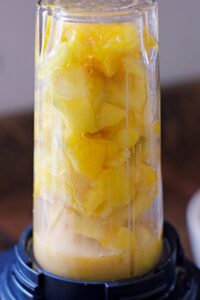 making mango puree