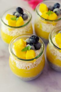 mango chia pudding