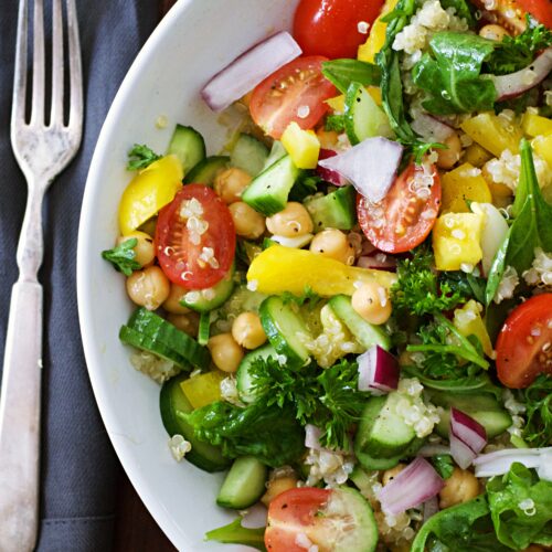 quinoa chickpea salad with lemon dressing elkeliving