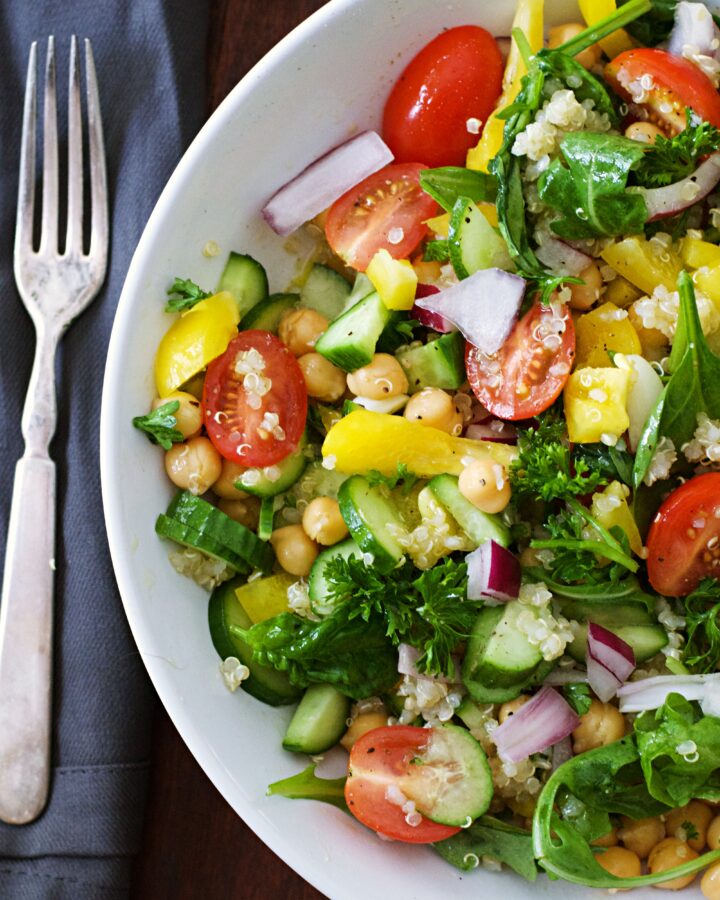 quinoa chickpea salad