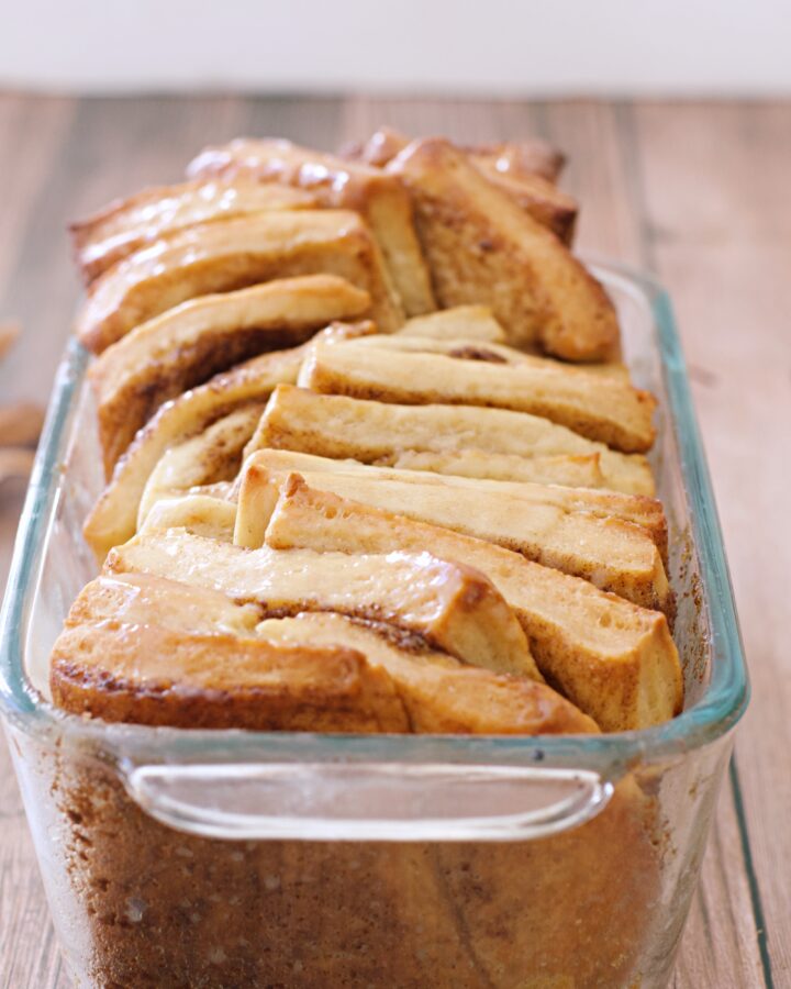 Cinnamon pull-apart bread