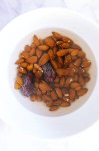 soaking almonds