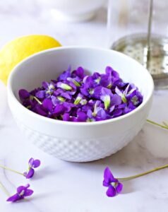 picking violets for lemonade