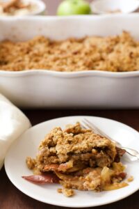 healthy apple crumble