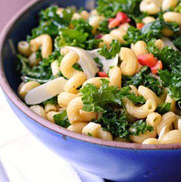 Kale pasta salad