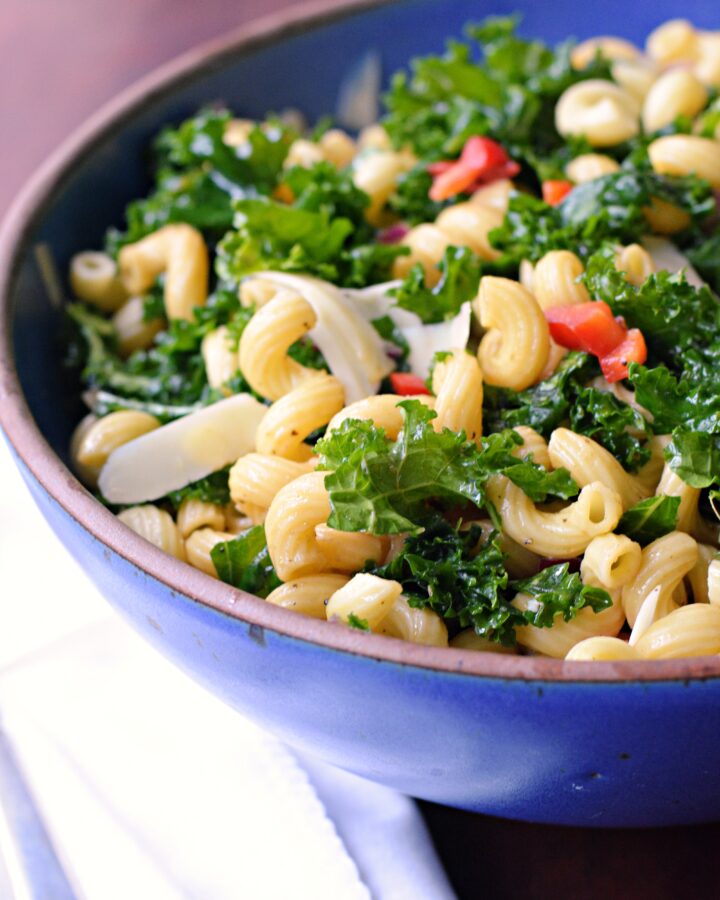 Kale pasta salad